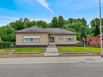 3870, Heers, Arrondissement de Tongres, Flandre