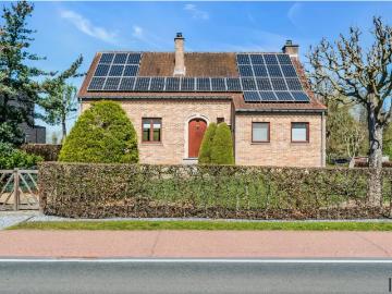 Geschakelde Woning te koop in 3540, Hasselt