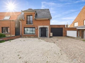 8930, Arrondissement de Courtrai, Flandre