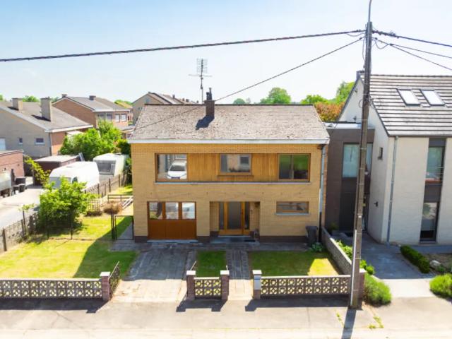 à vendre Maison Lanaye Rue J. Lacroix 2