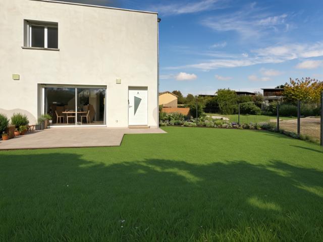 À vendre Maison lumineuse avec jardin à Saint Jean de Thur