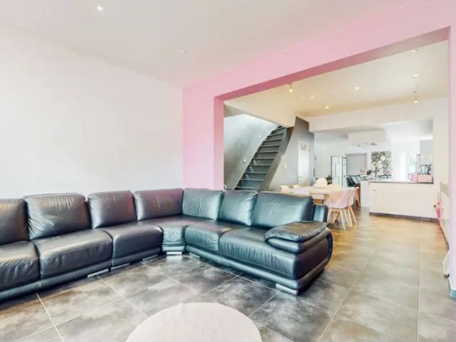 à vendre Maison Manage Rue de Bascoup