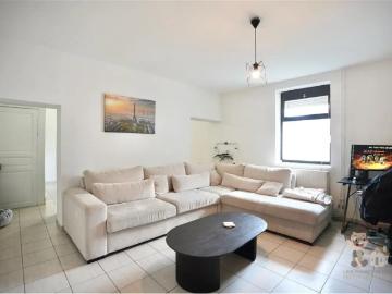 à vendre Maison Manage
