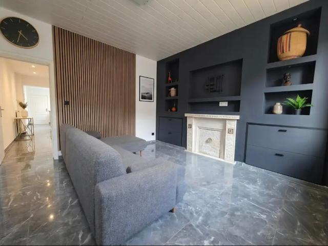 à vendre Maison Manage