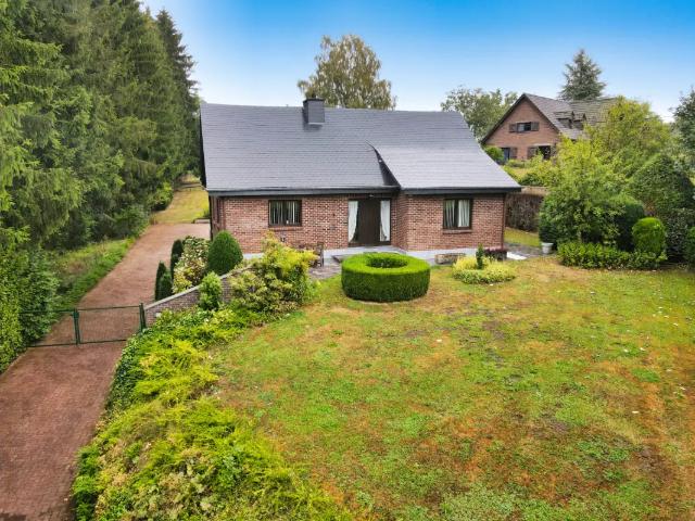 à vendre Maison Nadrin Rue du Hérou