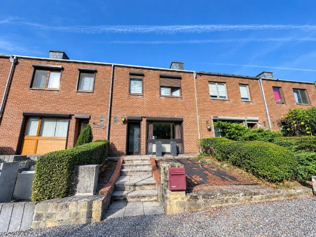 à vendre Maison Namur Rue Oscar de Howen