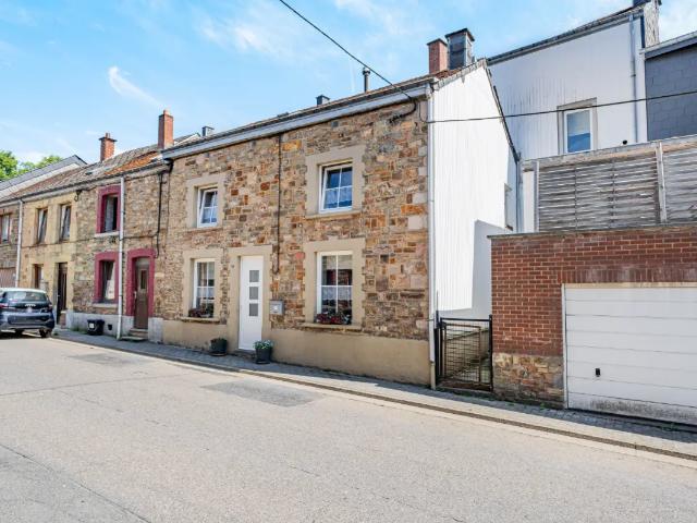 à vendre Maison Saint Hubert Rue de Lavaux