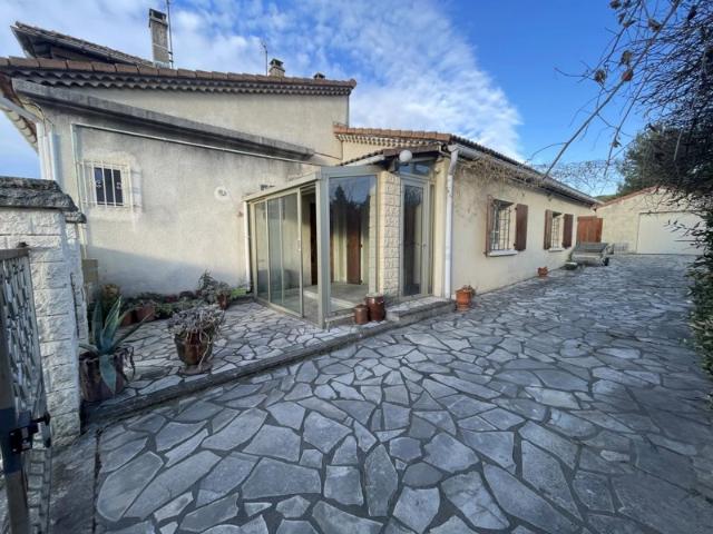 A VENDRE MAISON SALINDRES