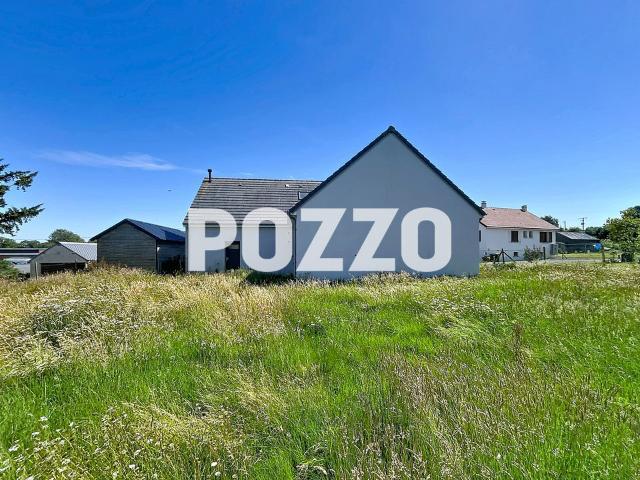 A vendre maison située à Bourgvallées à 10 mn de Saint lo