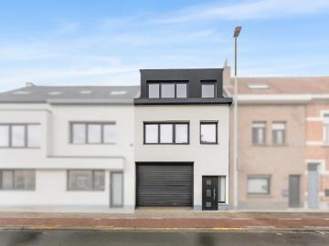 Geschakelde Woning te koop in Arrondissement de Saint-Nicolas - Tuin