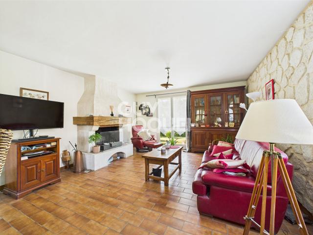 A vendre: Maison spacieuse à Bardouville 5 chambres et jardin !