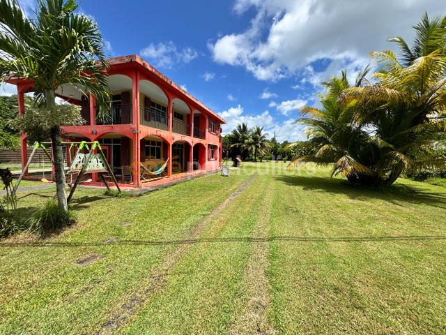 A VENDRE Maison spacieuse à Morne à l'Eau, idéalement située