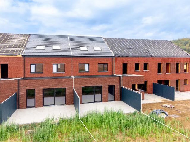 à vendre Maison Péronnes