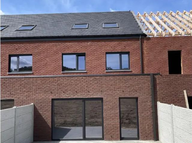 à vendre Maison Péronnes