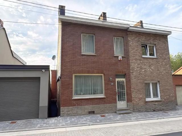 à vendre Maison Roux Rue Sous le Bois
