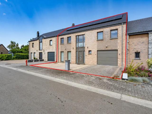 à vendre Maison Rochefort Rue du Broston