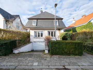 1970, Hal-Vilvorde, Flandre - Jardin, Cave