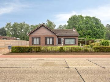 Geschakelde Woning te koop in 3980, Hasselt
