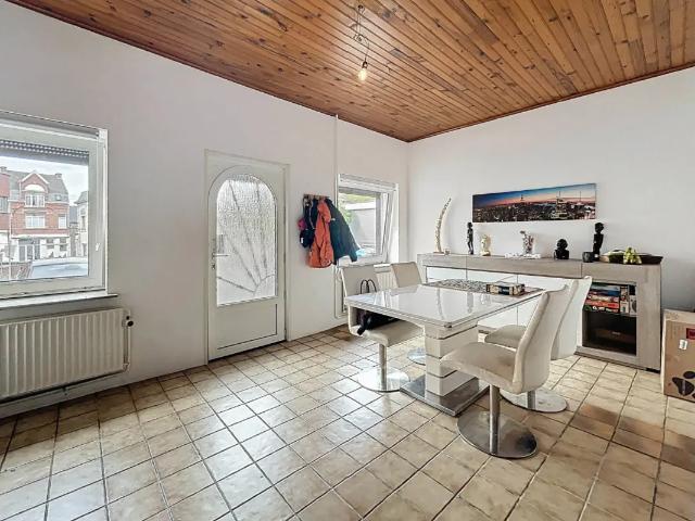 à vendre Maison Trazegnies Rue de la Place