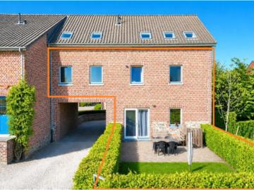 Geschakelde Woning te koop in Blegny - Terras