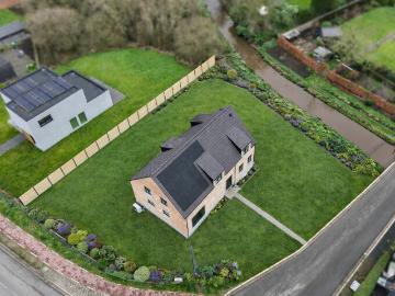 Geschakelde Woning te koop in Ramsel - Tuin