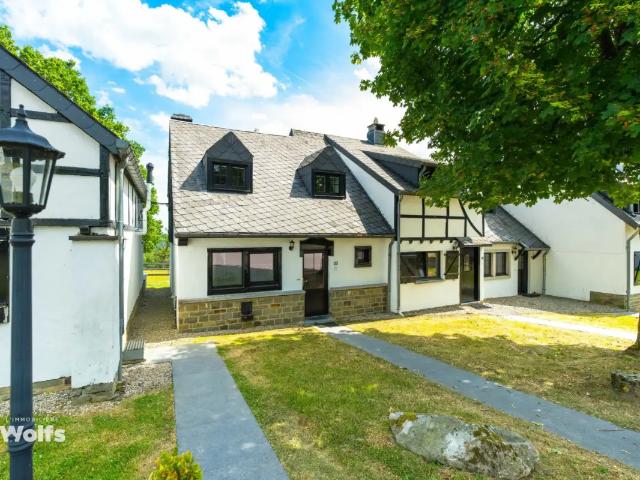 à vendre Maison Trois Ponts Mont Saint Jacques