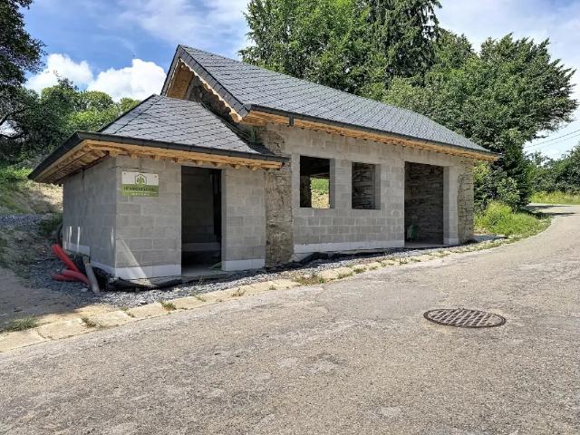 à vendre Maison Vaux sur Sûre
