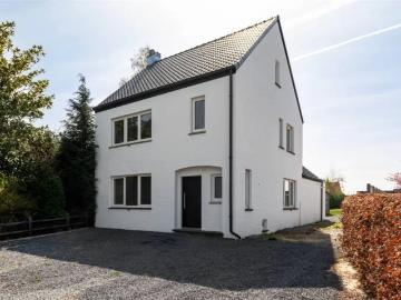 Geschakelde Woning te koop in Olen