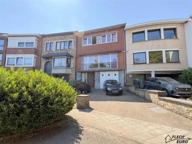 à vendre Maison Verviers Place du Général Burguet