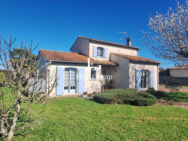 A vendre maison Vindelle 5 pièces 118 m2 avec piscine