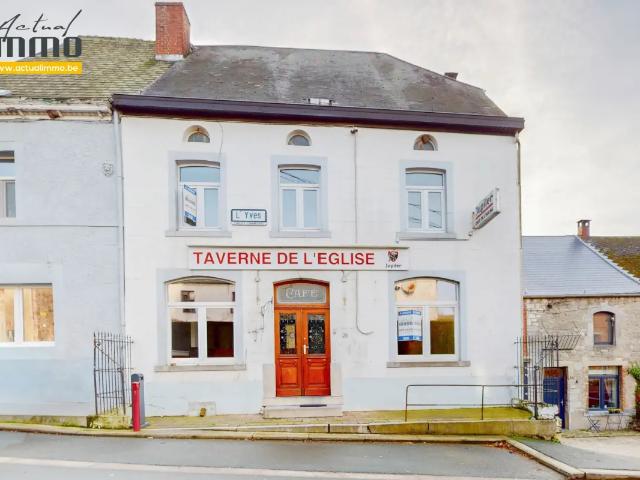 à vendre Maison Yves Gomezée Rue du Commerce