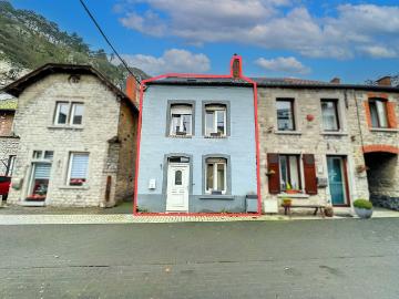 5530, Yvoir, Arrondissement de Dinant, Wallonie