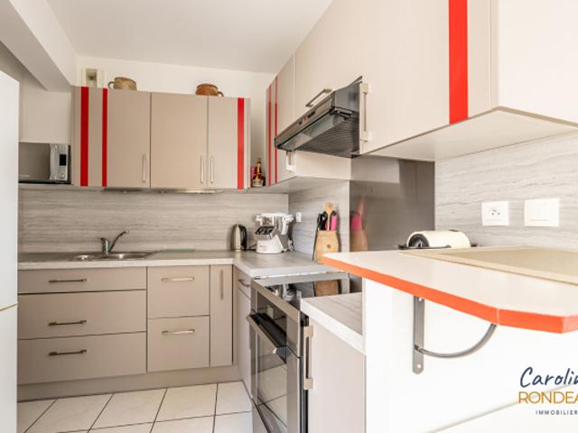 A vendre Nantes St Donatien T2 balcons parking ascenseur