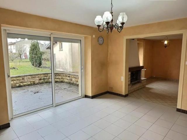 A VENDRE NEUVILLE SUR ORNAIN MAISON JARDIN