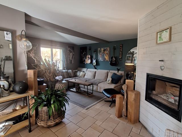 A VENDRE Pavillon 145 m2 avec vie de plain pied 50500