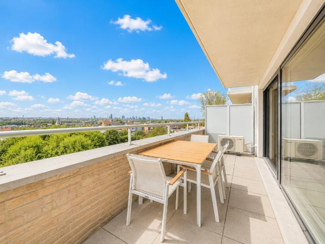 à vendre Penthouse Neder Over Heembeek rue du Craetveld