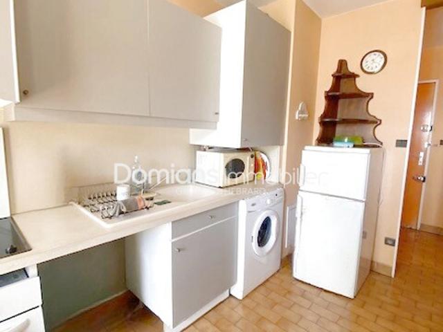 A VENDRE PERPIGNAN APPARTEMENT T3 AVEC LOGGIA ET GARAGE