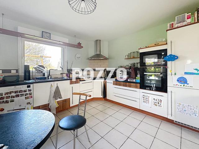 A Vendre Poilley Maison 6 pièce s 134.06 m2 Geothermie Vie de plain pied