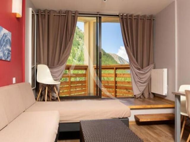 A VENDRE POUR INVESTISSEMENT LMNP EN RESIDENCE DE TOURISME: Appartement studio de 26.50 m2 situé à ISOLA 2000