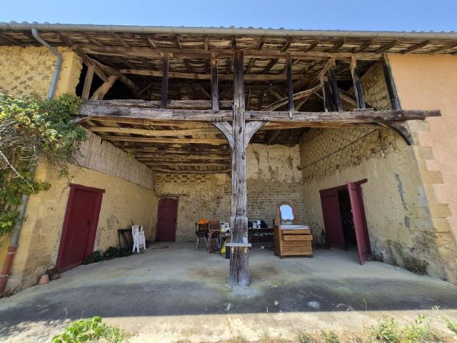 À vendre, proche Trie sur Baïse Hautes Pyrénées: maison ga. 130m² Cuélas