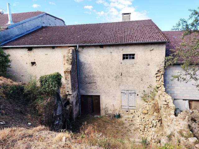 À vendre – Projet de rénovation dans les Vosges Grand Est
