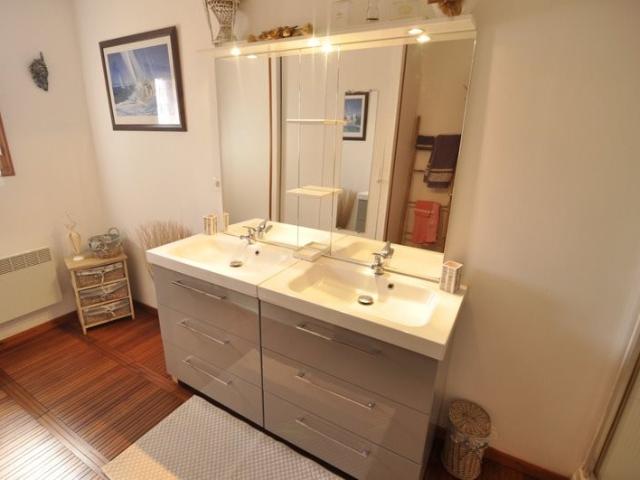 À vendre – Propriété avec maison et appartement indépendant. 250m² Olmeto