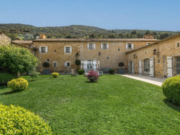 À Vendre Propriété De Prestige Avec Piscine, Vue Panoramique. 426m² Bonnieux