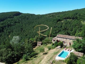A vendre propriété exceptionnelle dans les cévennes 161m² Portes