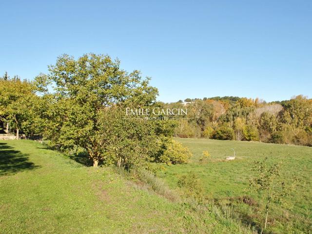 A vendre Propriété sur 4 hectares Aix en Provence 258m² Aix en Provence
