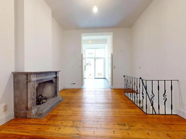à vendre Rez De Chaussée Bruxelles Rue de la Grosse Tour