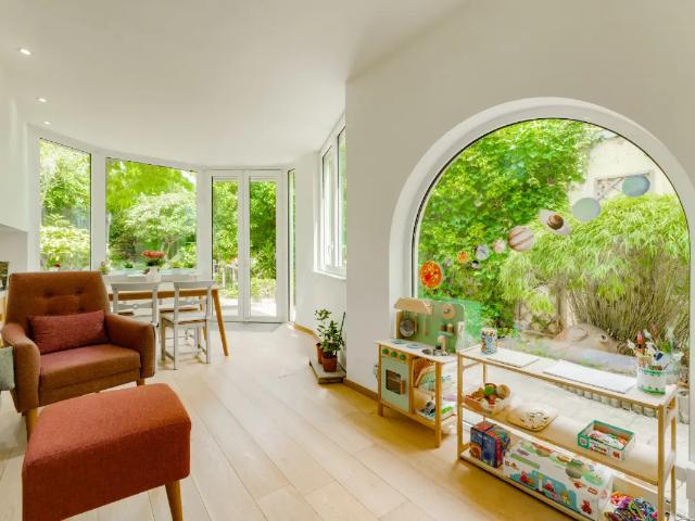 à vendre Rez De Chaussée Etterbeek Rue Champ du Roi