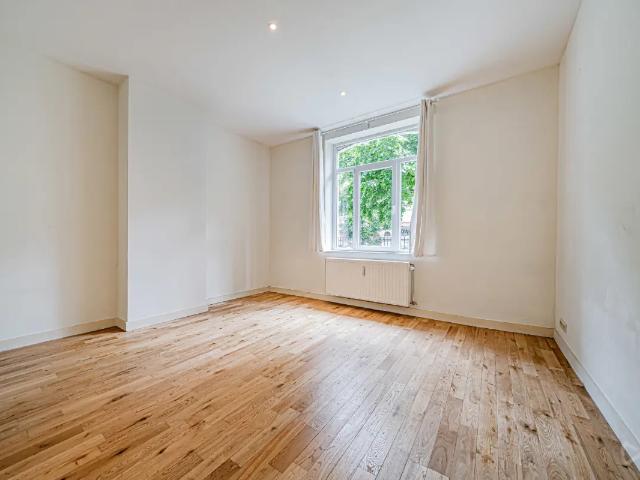 à vendre Rez De Chaussée Jette Boulevard de smet de naeyer