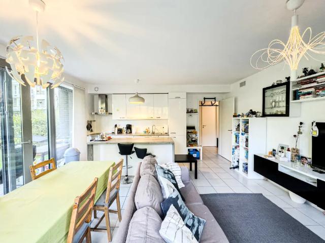 à vendre Rez De Chaussée Molenbeek Saint Jean Boulevard Louis Mettewie
