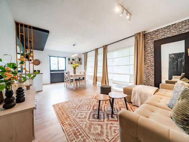 à vendre Rez De Chaussée Molenbeek Saint Jean Boulevard Louise Mettewie